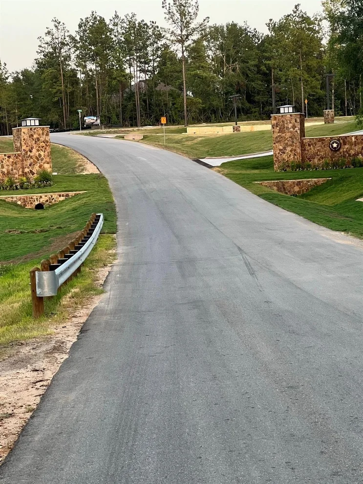Unit for sale at 15812 Republic Ranch Road N, Willis, TX 77378