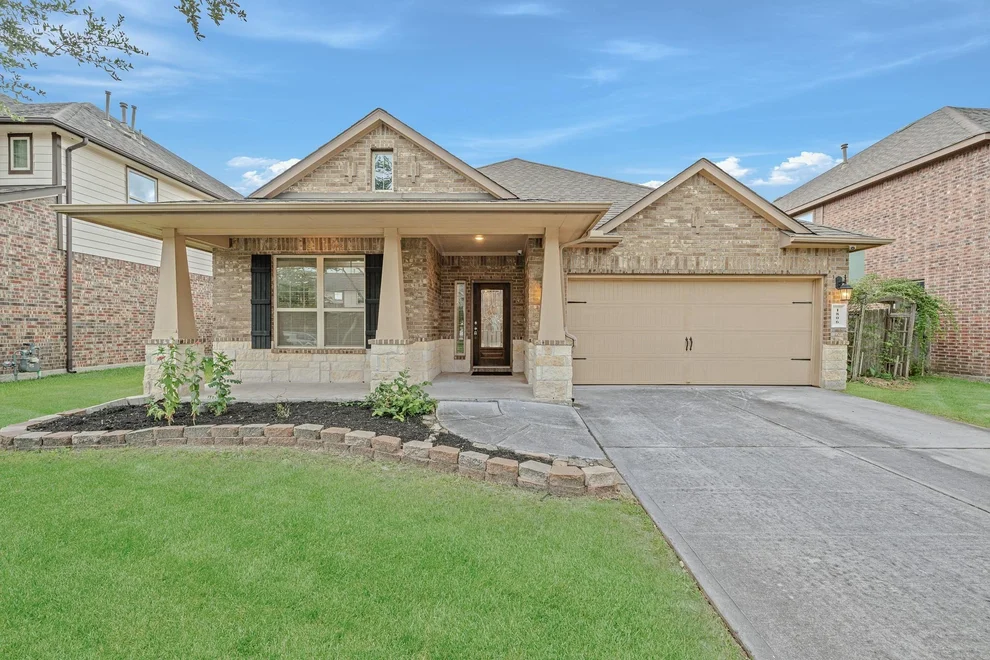 Unit for sale at 1806 Oak View Lane, Pearland, TX 77581