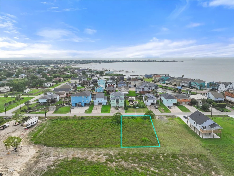 Unit for sale at 1222 23rd Street, San Leon, TX 77539