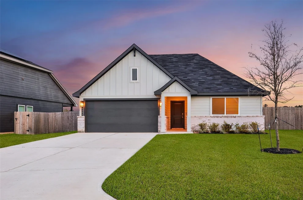 Unit for sale at 4306 Multnomah Falls Court, Conroe, TX 77303