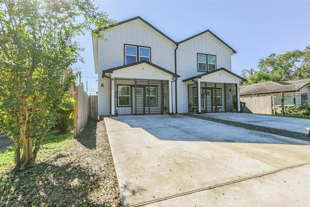 Unit for sale at 4830 Burma Road, Houston, TX 77033
