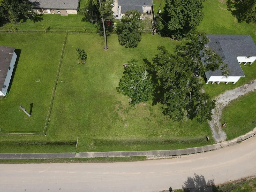 Unit for sale at 0 Wiloak Street, Hockley, TX 77028