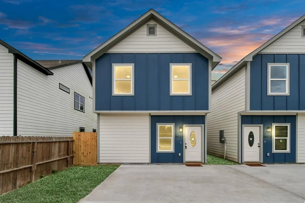 Unit for sale at 7813 Hirsch Street, Houston, TX 77016