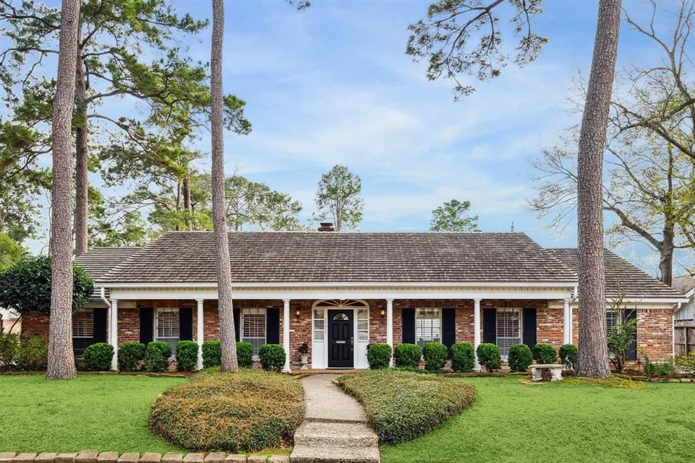 Unit for sale at 12411 Huntingwick Drive, Houston, TX 77024