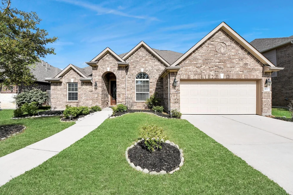 Unit for sale at 7022 Albion Falls Trail, Spring, TX 77379