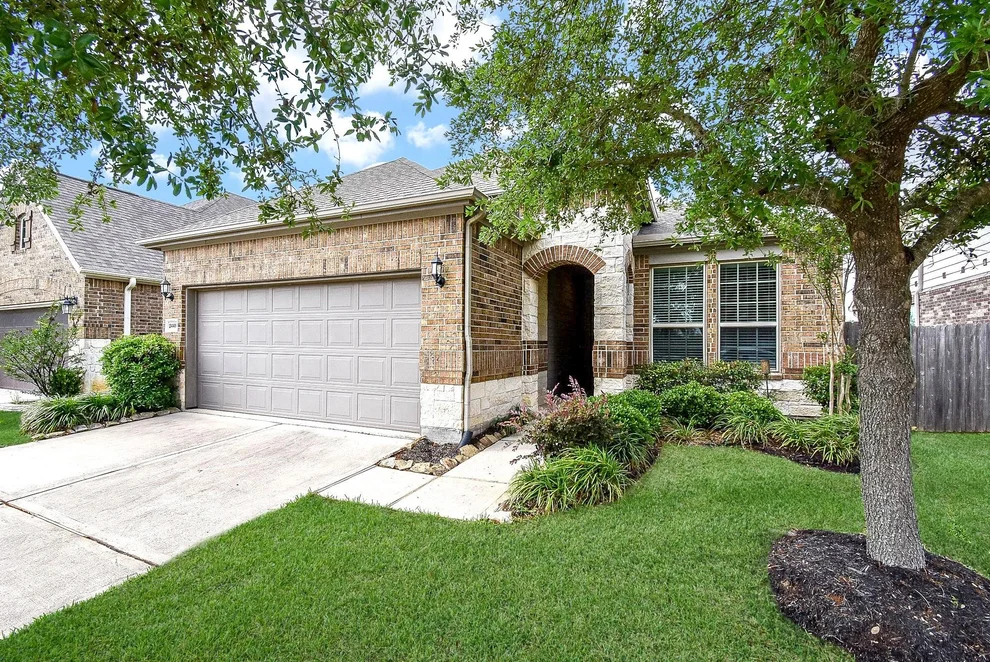 Unit for sale at 24410 Royal Pike Drive, Katy, TX 77493