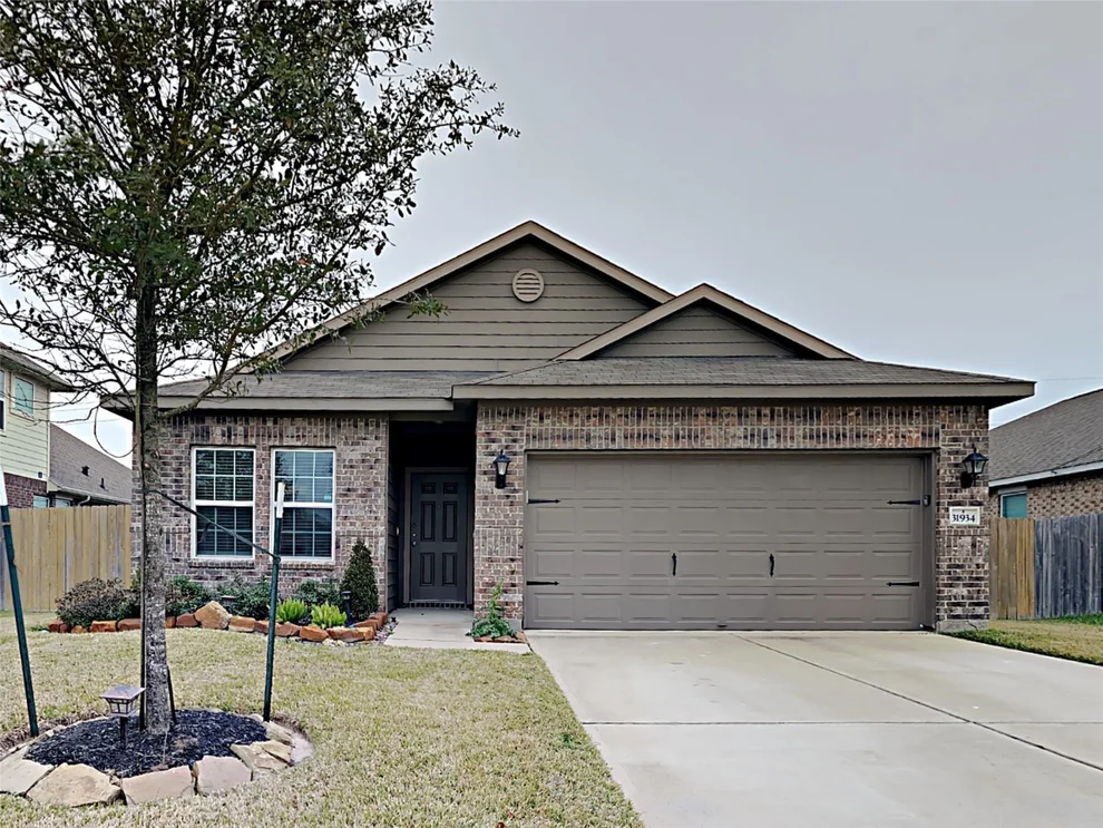 Unit for sale at 31934 Mckinley Run Drive, Hockley, TX 77447