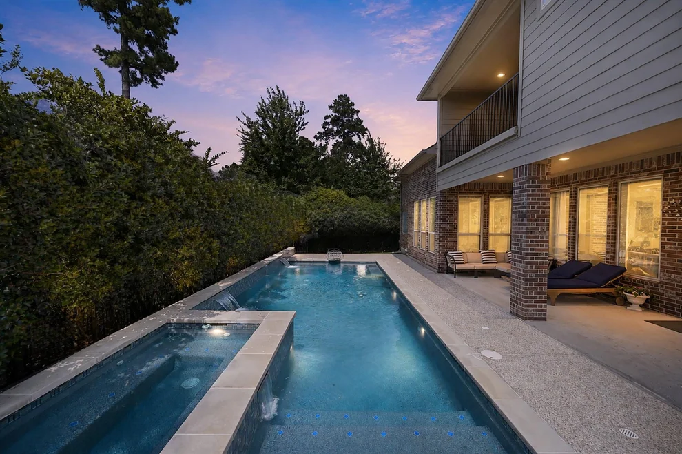 Unit for sale at 90 Player Oaks Place, The Woodlands, TX 77382