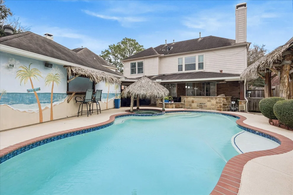 Unit for sale at 2040 Lodge Crest Court, League City, TX 77573