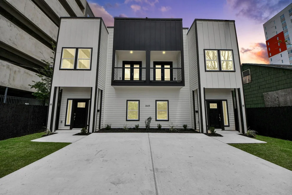 Unit for sale at 3609 Beulah Street, Houston, TX 77004