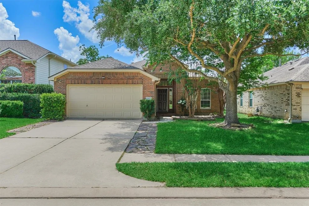 Unit for sale at 11815 Canyon Falls Drive, Tomball, TX 77375