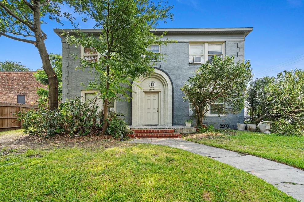 Unit for sale at 3705 Mandell Street, Houston, TX 77006
