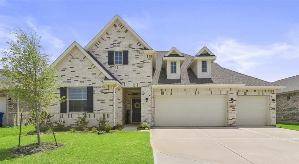 Unit for sale at 8422 Beacon Bay Circle, Baytown, TX 77523