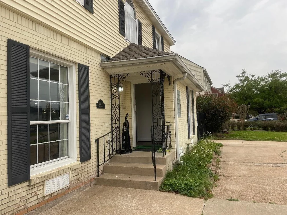 Unit for sale at 2215 Dorrington Street, Houston, TX 77030