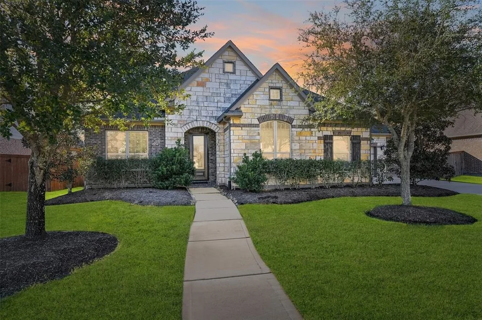 Unit for sale at 4318 Buffalo Berry Lane, Manvel, TX 77578