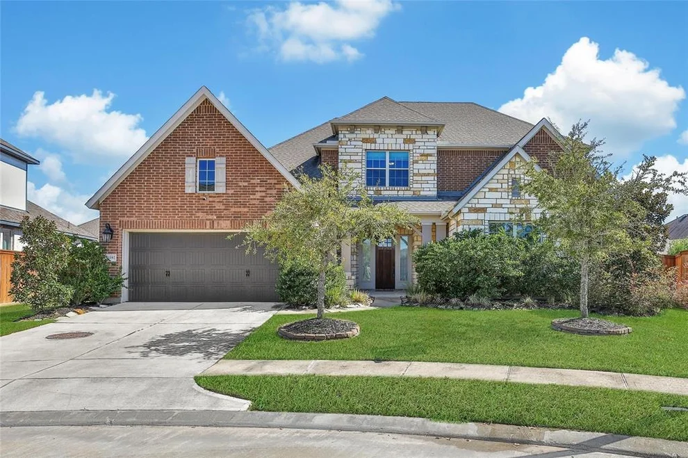 Unit for sale at 11102 Whitecap Bay Circle, Cypress, TX 77433