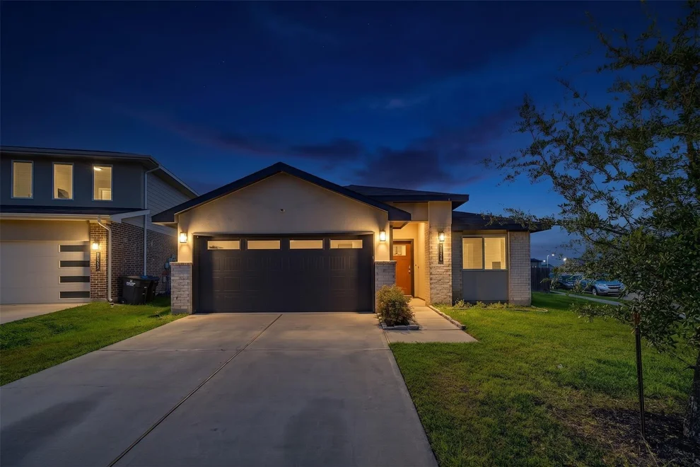 Unit for sale at 7626 Ramsgate Cliff Lane, Richmond, TX 77407