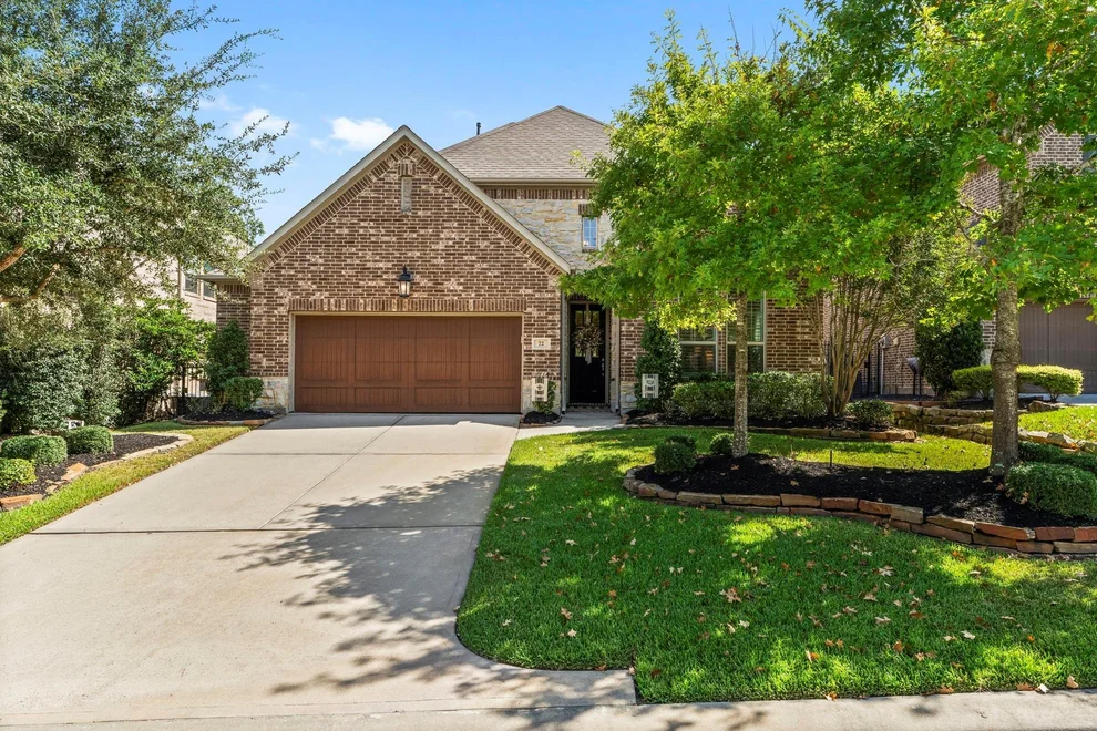 Unit for sale at 72 Twin Ponds Place, Tomball, TX 77375