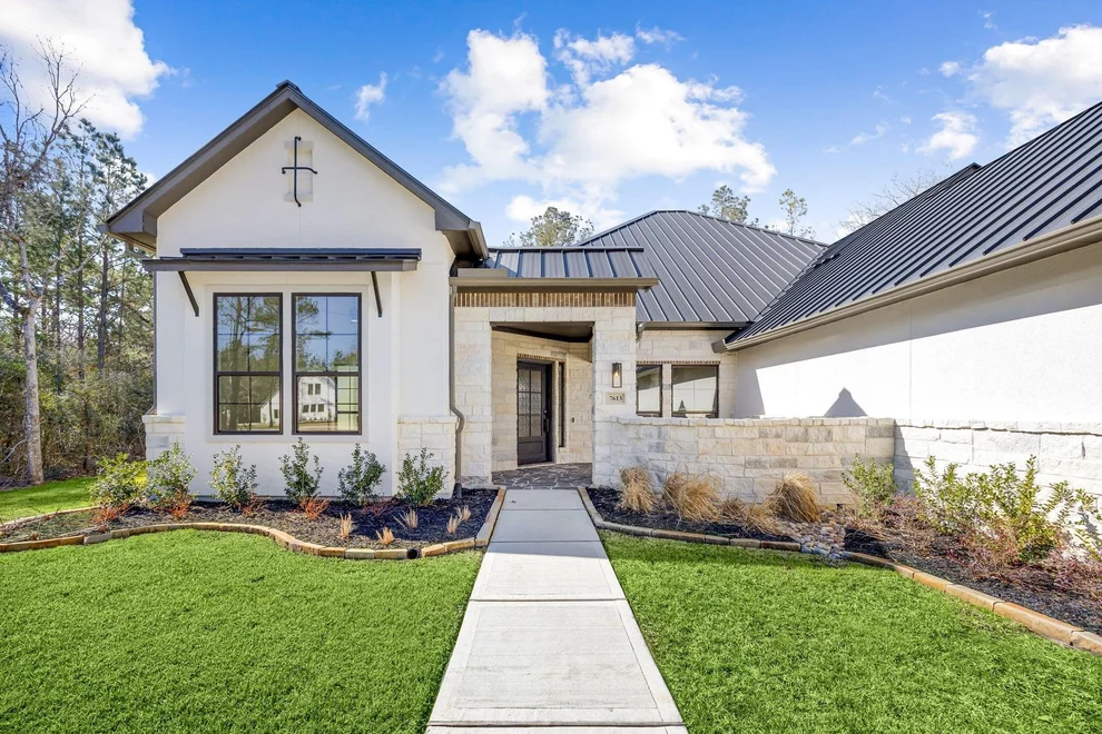 Unit for sale at 7613 Trinity Pines Drive, Montgomery, TX 77316