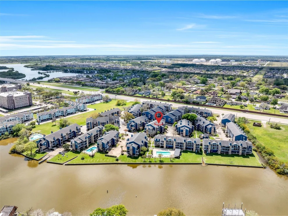 Unit for sale at 18515 Egret Bay Boulevard, Webster, TX 77058