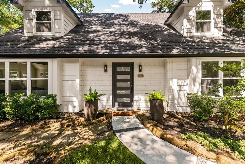 Unit for sale at 30 Willowherb Court, The Woodlands, TX 77380