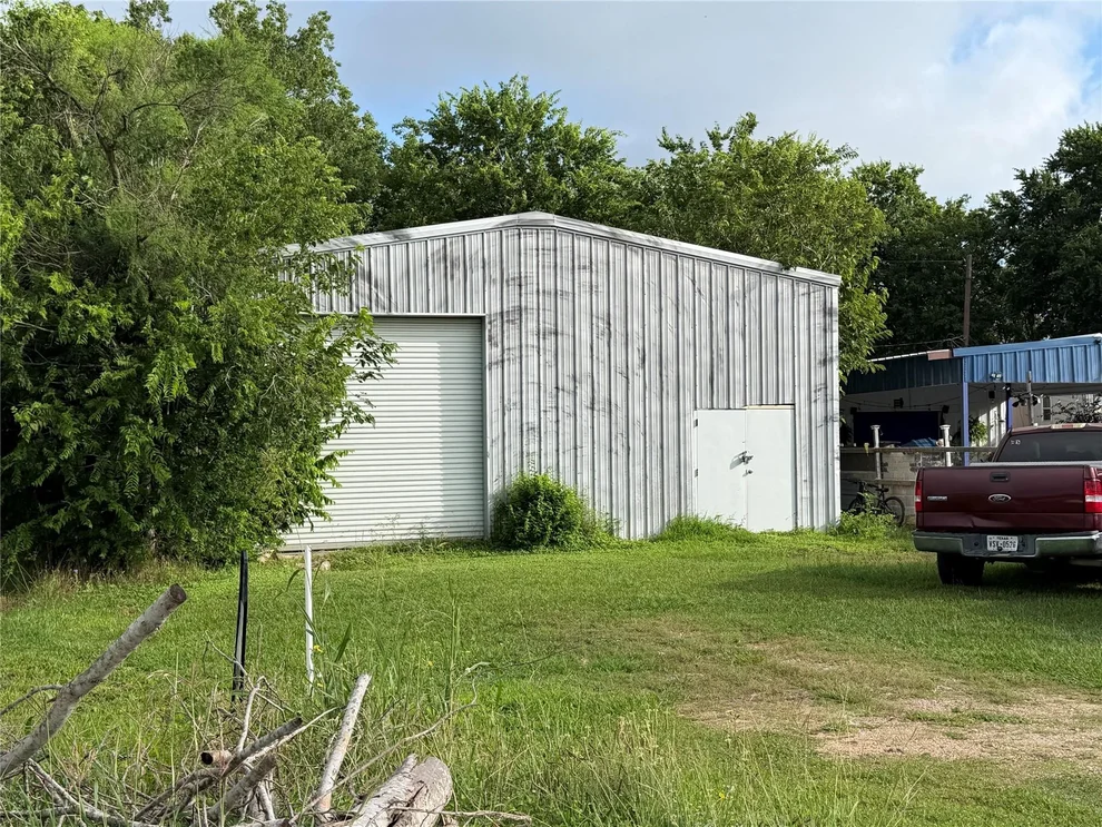 Unit for sale at 13326 Gin Road, Kendleton, TX 77451