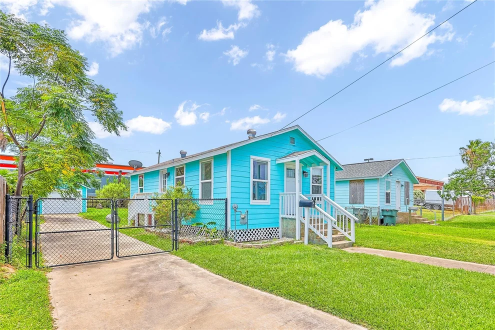 Unit for sale at 5919 Avenue R, Galveston, TX 77551