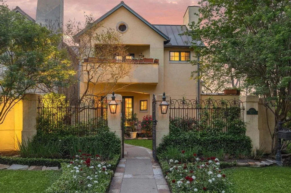 Unit for sale at 6642 Wanita Place, Houston, TX 77007