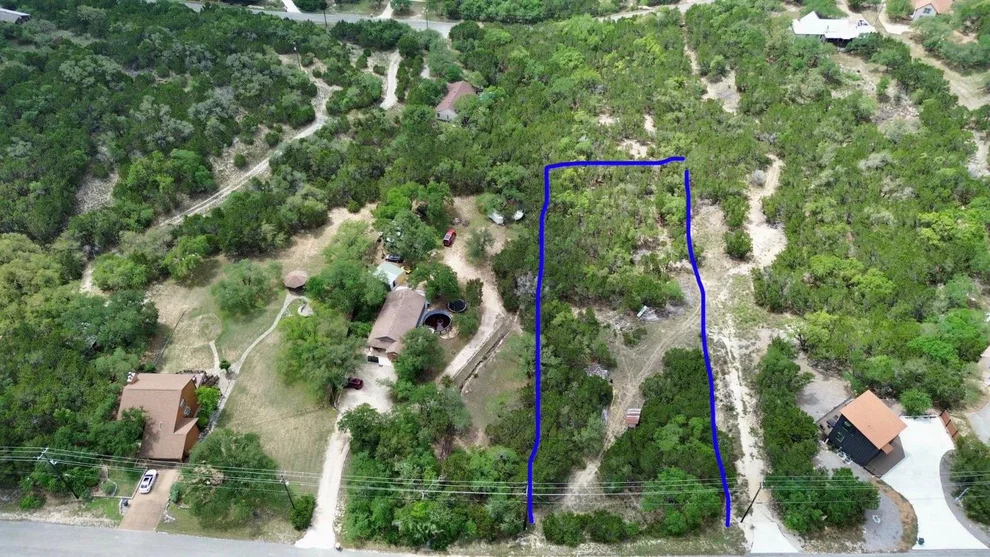 Unit for sale at 1123 Summit Bluff, Canyon Lake, TX 78133