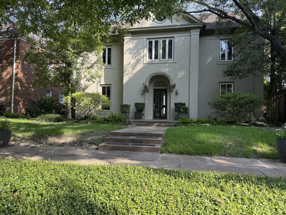 Unit for sale at 2121 Bolsover Street, Houston, TX 77005
