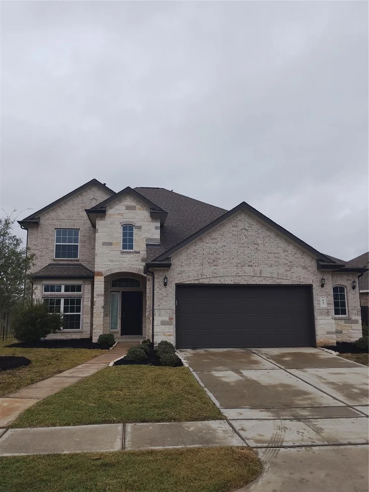 Unit for sale at 85 Carmel Drive, Manvel, TX 77578