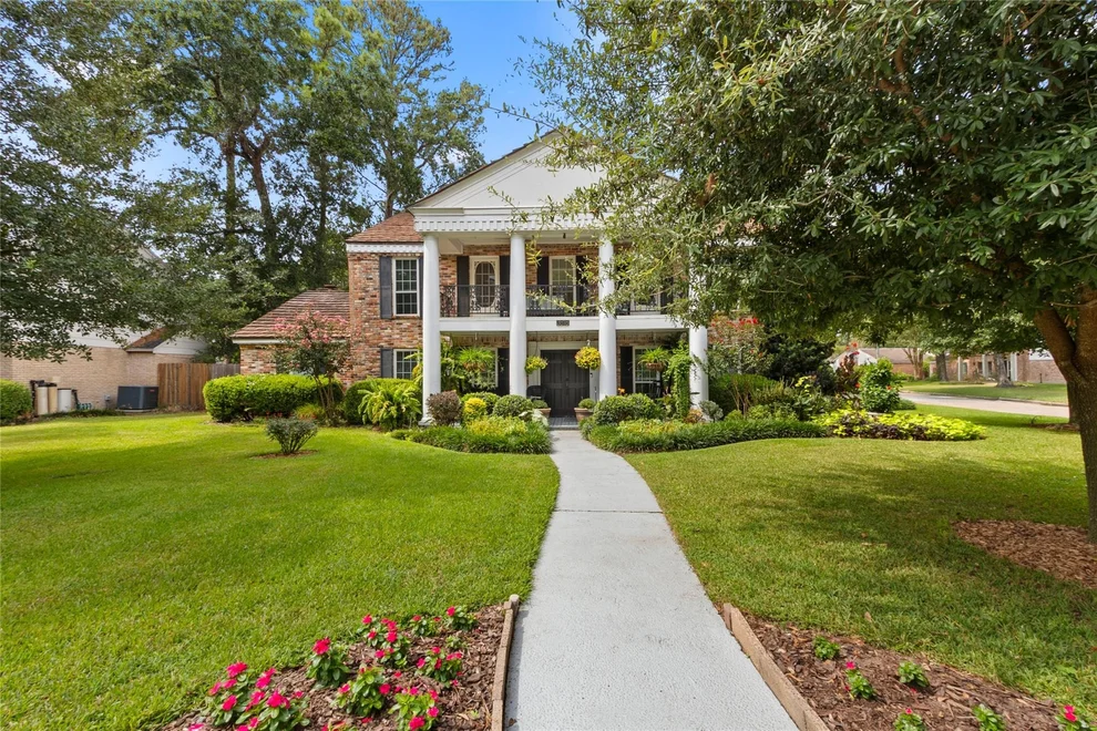 Unit for sale at 3818 Gladeridge Drive, Houston, TX 77068