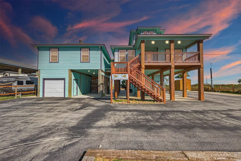 Unit for sale at 1127 County Road 299, Sargent, TX 77414