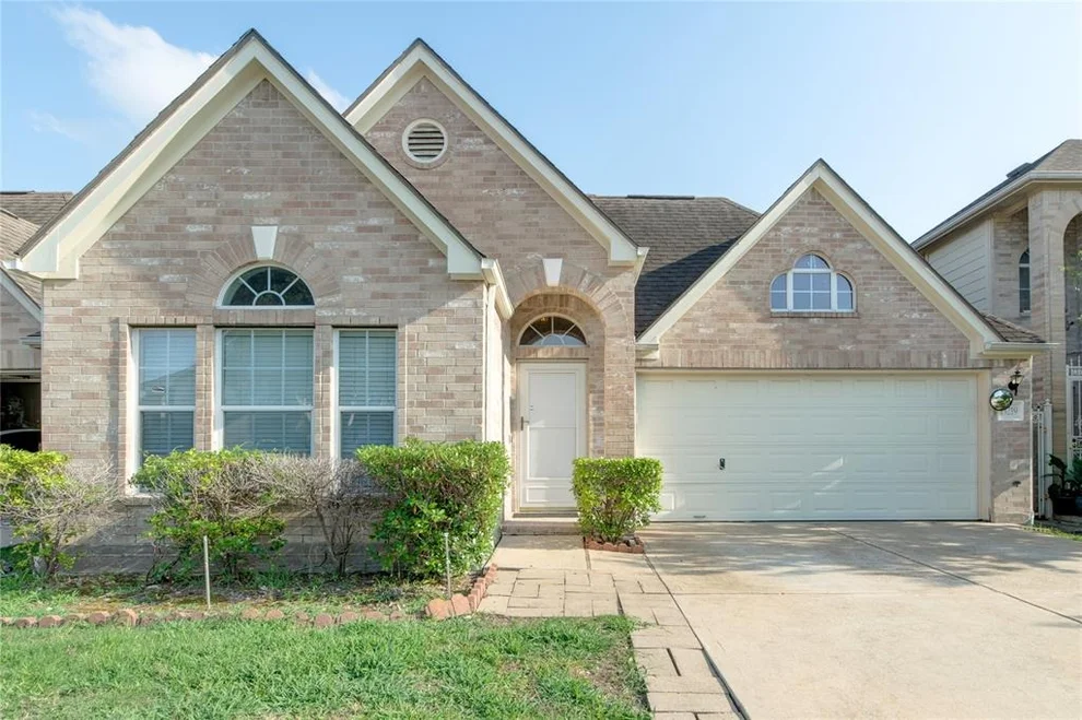 Unit for sale at 13219 Rustic Garden Drive, Houston, TX 77083