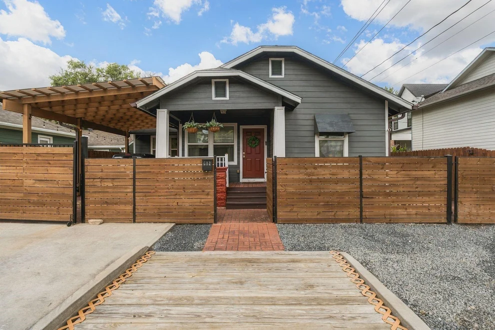 Unit for sale at 614 Coronado Street, Houston, TX 77009