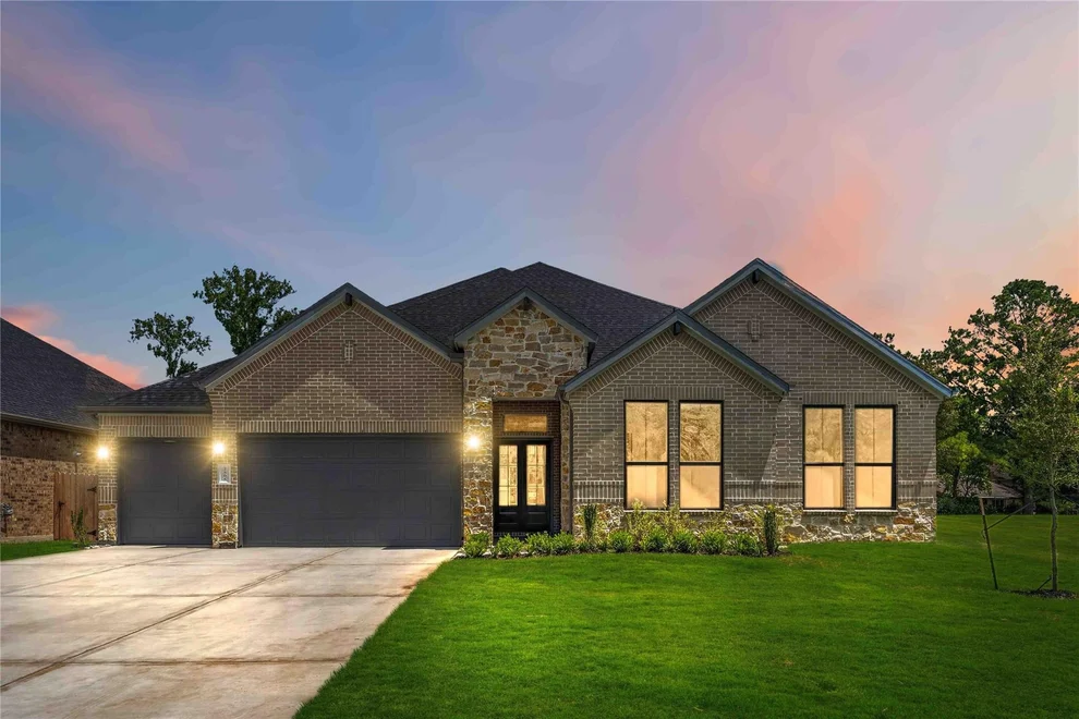 Unit for sale at 2505 Barton Creek Trail Dr, Friendswood, TX 77546