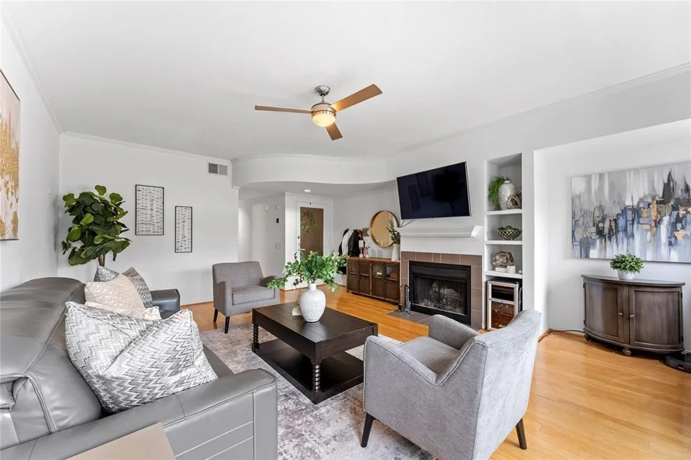 Unit for sale at 4004 Montrose Boulevard, Houston, TX 77006