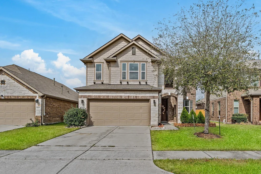 Unit for sale at 4118 Lake Cypress Circle, Houston, TX 77068