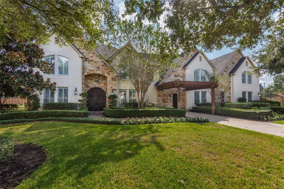Unit for sale at 24803 Laguna Edge Drive, Katy, TX 77494