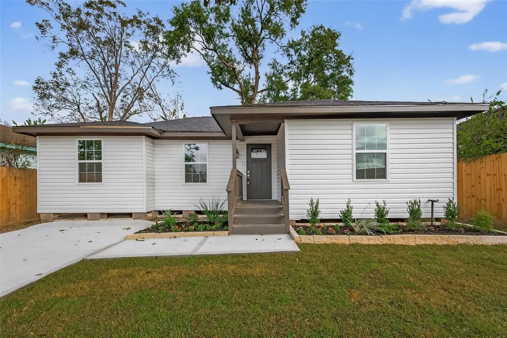 Unit for sale at 2723 Castledale Drive, Houston, TX 77093