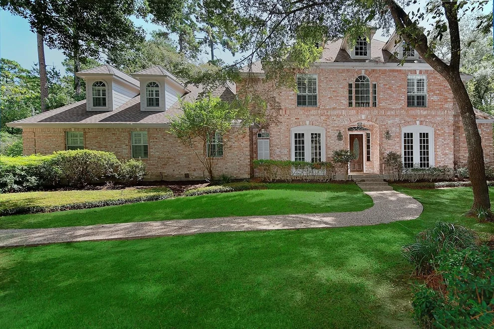 Unit for sale at 128 Red Sable Drive, The Woodlands, TX 77380