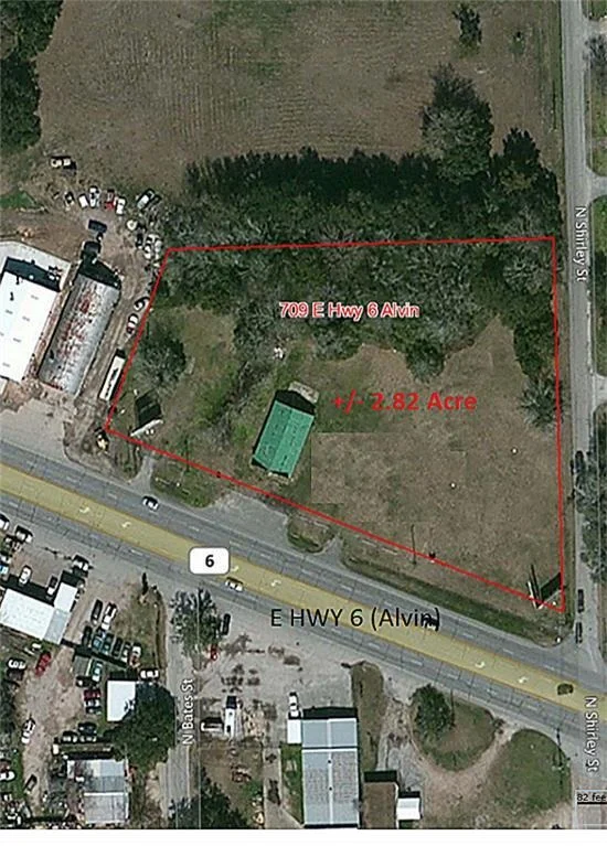 Unit for sale at 709 E Highway 6, Alvin, TX 77511