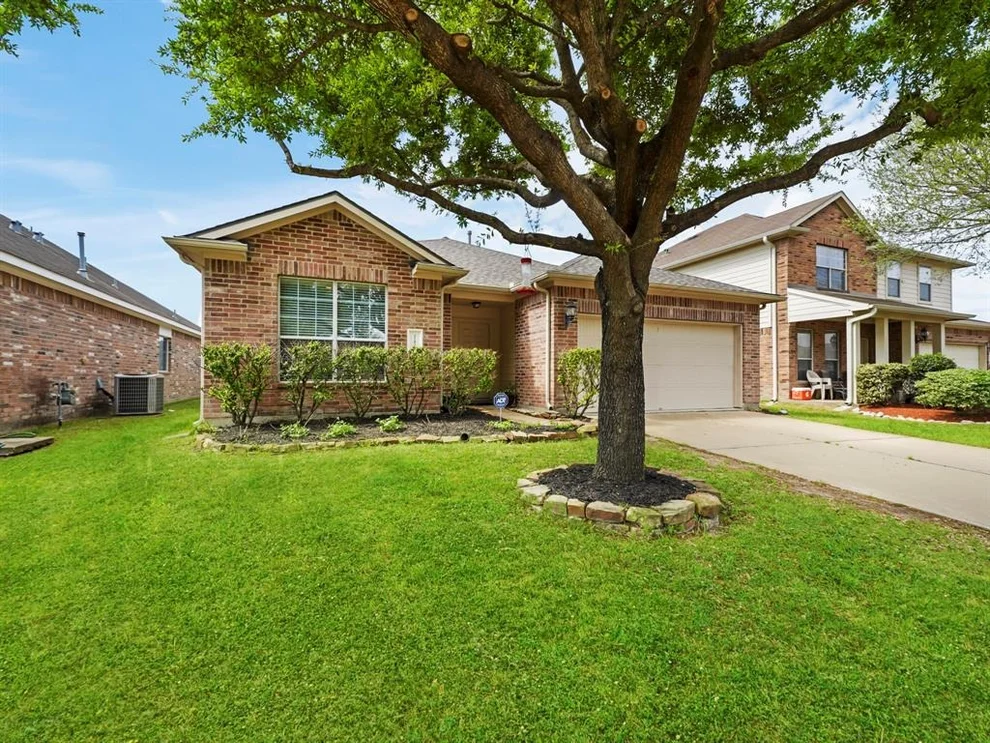 Unit for sale at 21023 Kirkland Woods Drive, Houston, TX 77095