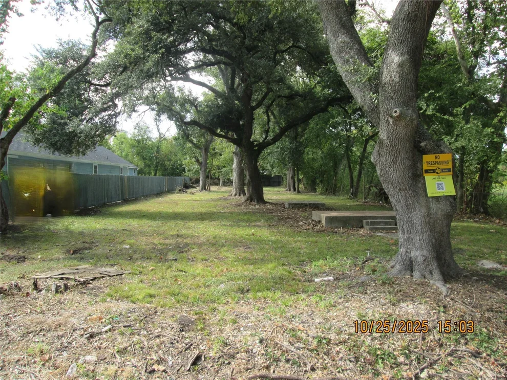 Unit for sale at 0 Glass St Street, Houston, TX 77016
