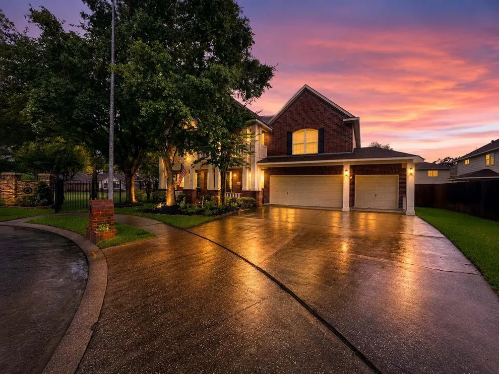 Unit for sale at 22634 Miramar Crest Drive, Tomball, TX 77375