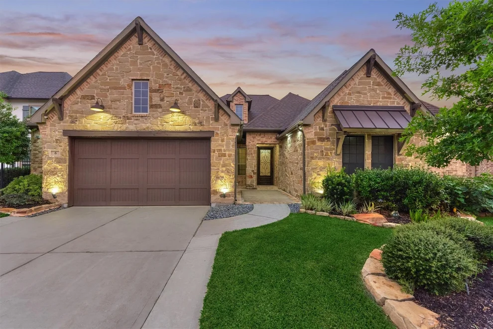 Unit for sale at 6 Canopy Green Drive, Tomball, TX 77375