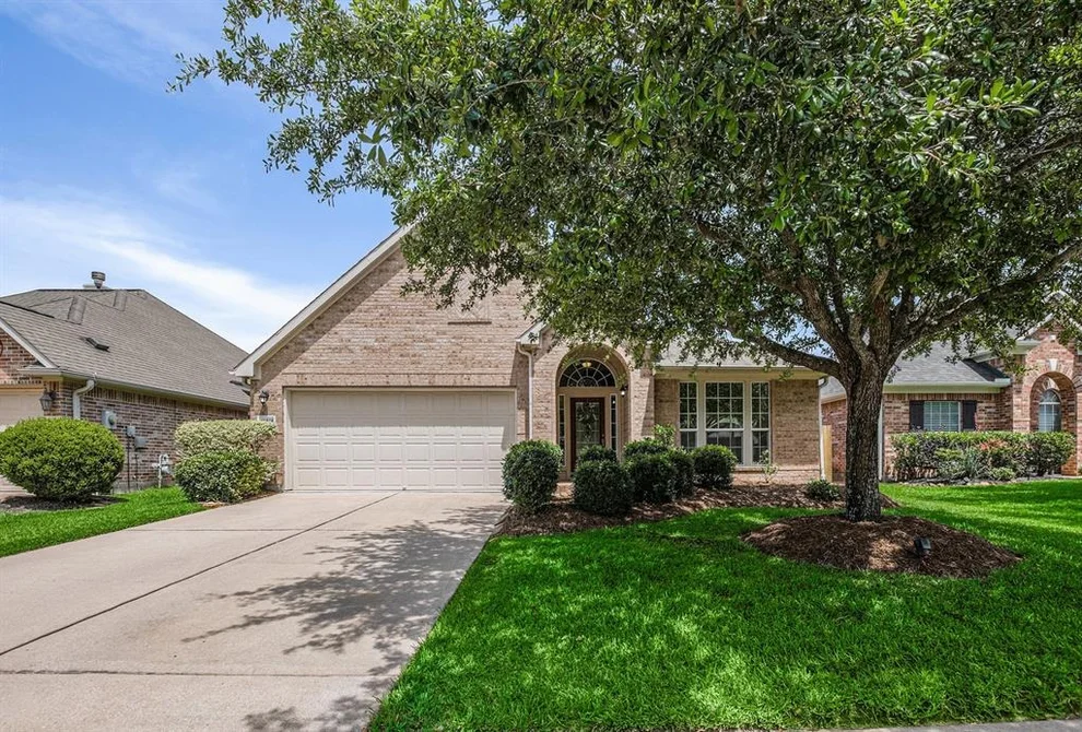 Unit for sale at 11518 Columbia Pines Lane, Cypress, TX 77433