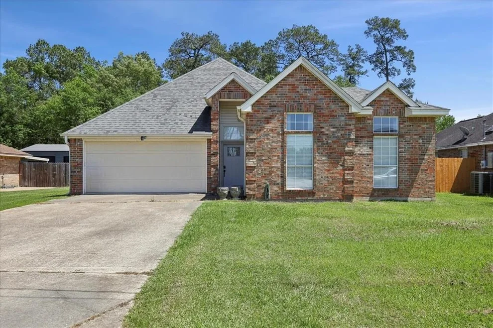 Unit for sale at 2570 Heather Glen Drive, Vidor, TX 77662