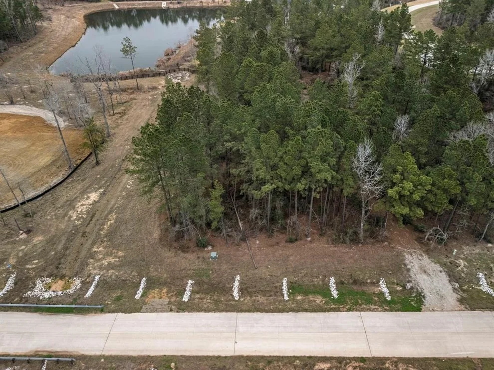 Unit for sale at 7078 Texas Trace, Montgomery, TX 77316