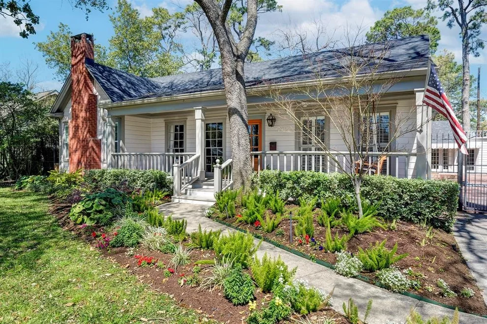 Unit for sale at 316 W 33rd Street, Houston, TX 77018